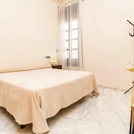 Apartment Mercantil - *